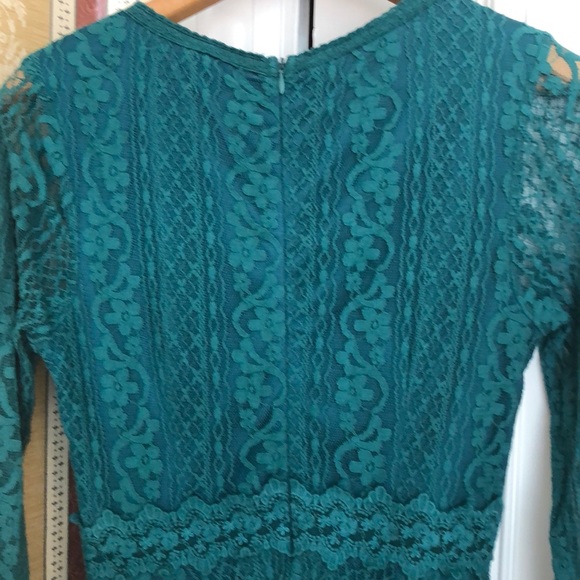Green lace flouncy dress - Picture 5 of 5